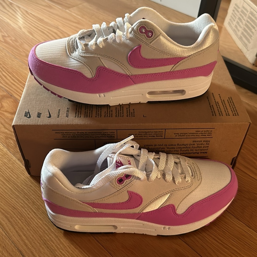 Nike Air Max 1 - Picture 2 of 4
